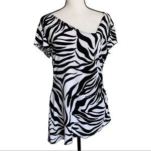 Suzie in the City Black and White Zebra Print Asymmetrical Top - Large
